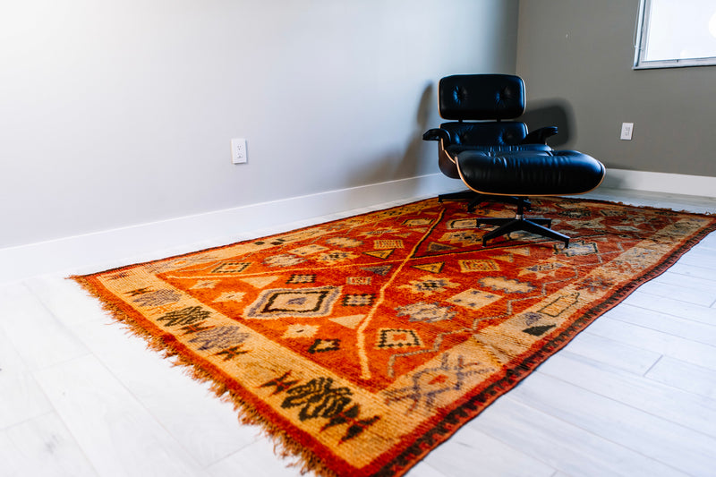 Treasure Map Vintage Moroccan Rug 5'9"x10' (Wool)