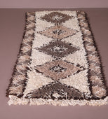 Midcentury Moment Vintage Moroccan Rug 2'x6' (Wool)